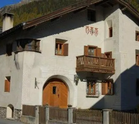 Apartment Chasa Staedler - Mit 113m2 Fuer Max. 5 Personen *