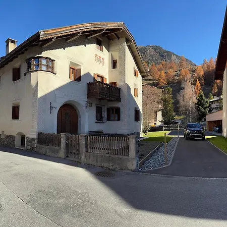 Chasa Staedler - Mit 113m2 Fuer Max. 5 Personen