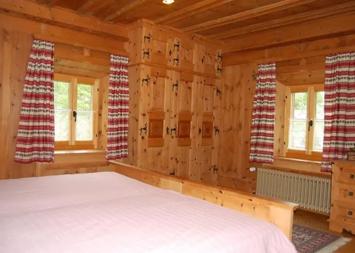 公寓 Chasa Staedler - Mit 113m2 Fuer Max. 5 Personen 策尔内茨