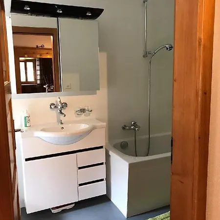 Chasa Staedler - Mit 113m2 Fuer Max. 5 Personen Zernez