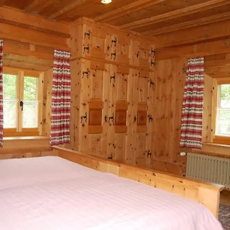 Lägenhet Chasa Staedler - Mit 113m2 Fuer Max. 5 Personen Zernez